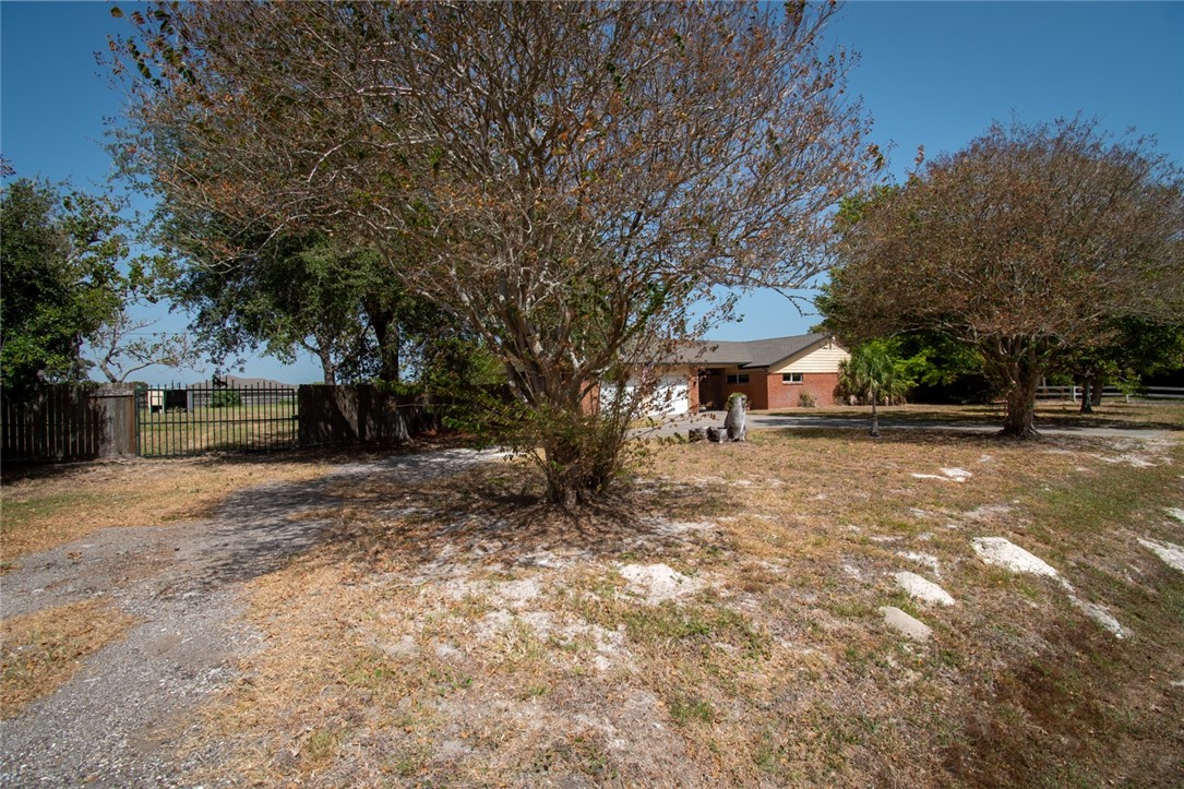 488 Caribbean Drive Corpus Christi TX 78418
