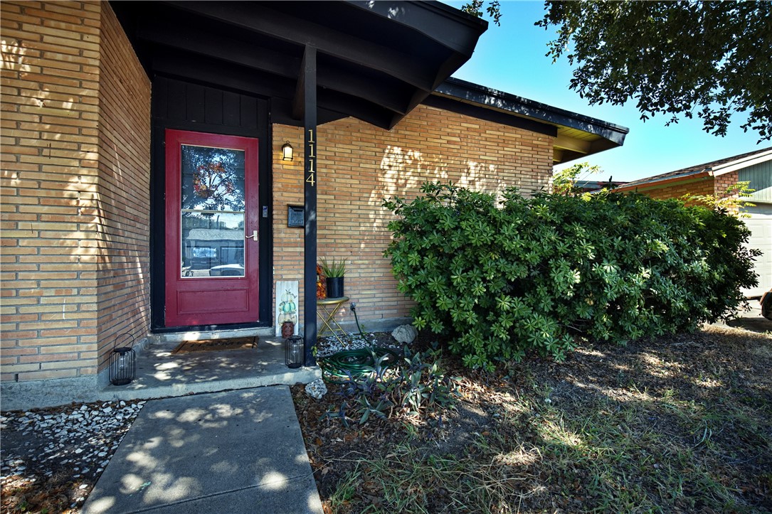 1114 Crescent Drive Corpus Christi TX 78412