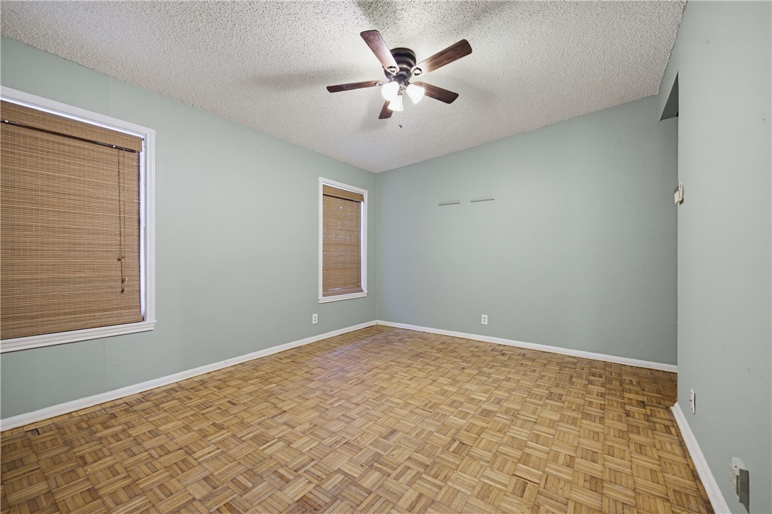 1114 Crescent Drive Corpus Christi TX 78412