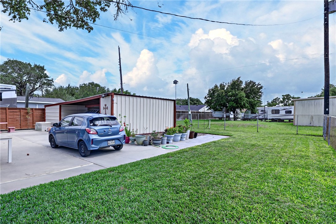 118 Sweet Bay Rockport TX 78382