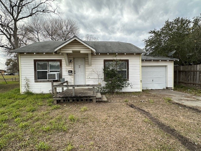 207 N Oneal Avenue Sinton TX 78387