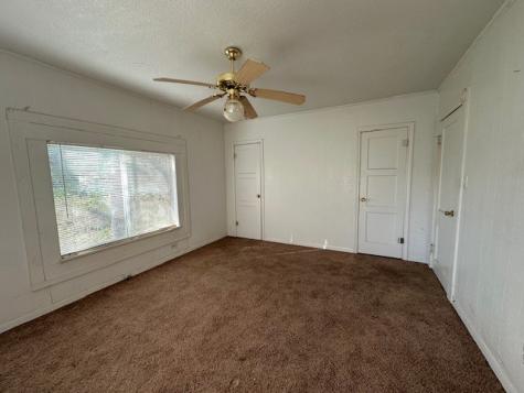 207 N Oneal Avenue Sinton TX 78387
