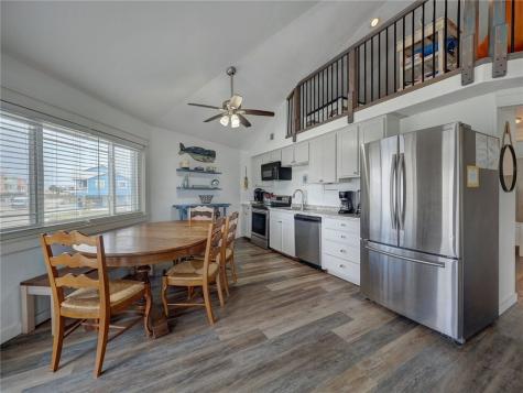 1923 S 11th Street 8 Port Aransas TX 78373