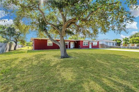 525 Oakdale Drive Corpus Christi TX 78418