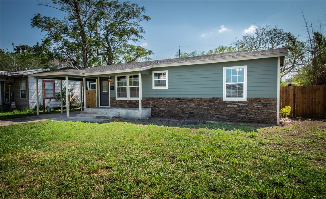 828 S 16th Street Kingsville TX 78363