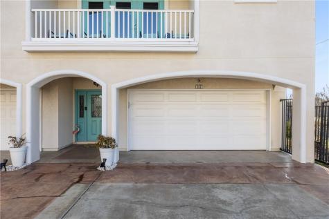 14422 Verdemar Drive 301 Corpus Christi TX 78418