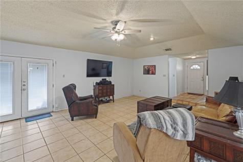 7218 Diamond Ridge Drive Corpus Christi TX 78413