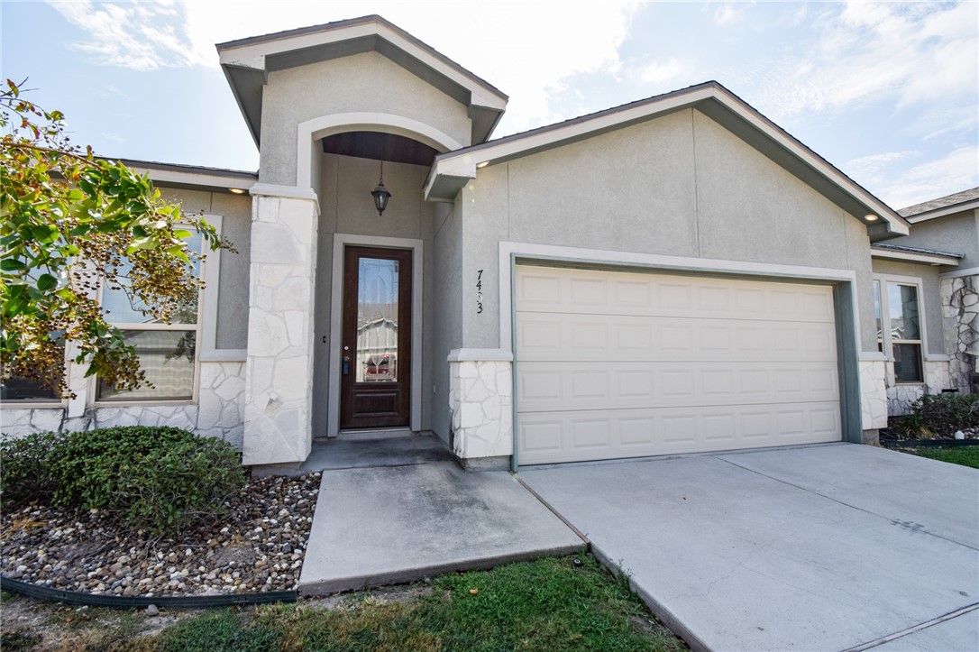 7433 Castille Court Corpus Christi TX 78414