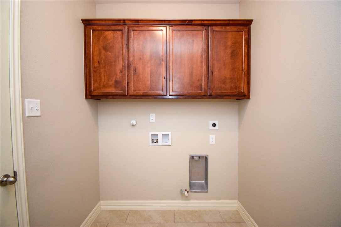 7433 Castille Court Corpus Christi TX 78414