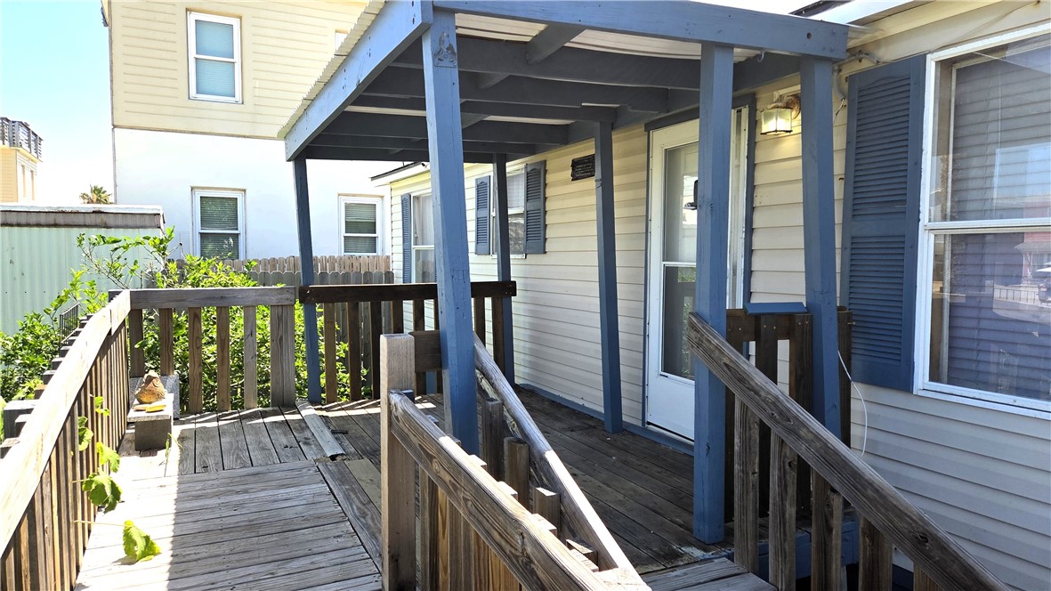 218 E Avenue C Port Aransas TX 78373
