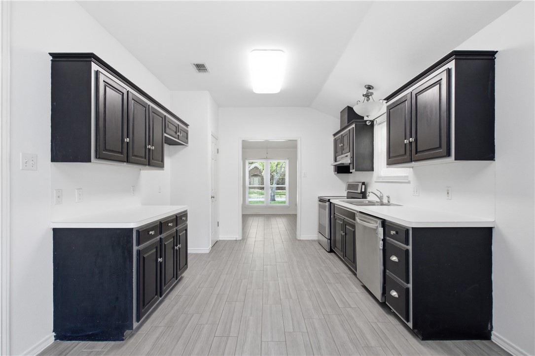 4910 Lake Livingston Drive Corpus Christi TX 78413