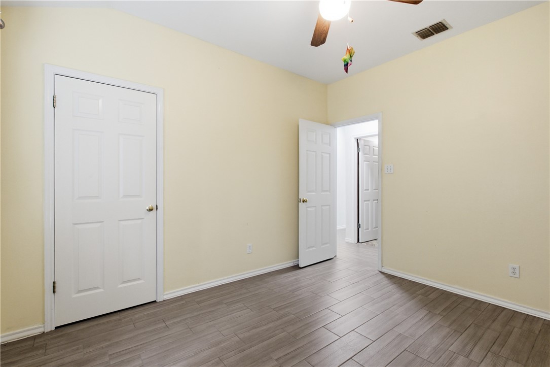 4910 Lake Livingston Drive Corpus Christi TX 78413