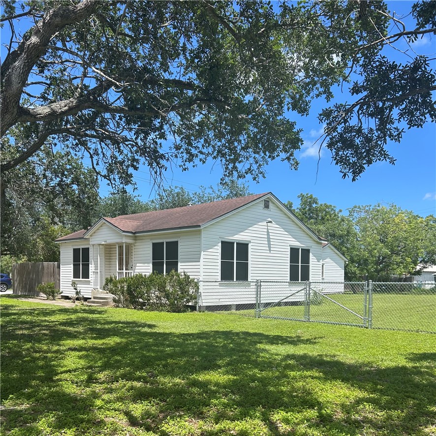 4902 Hakel Corpus Christi TX 78415