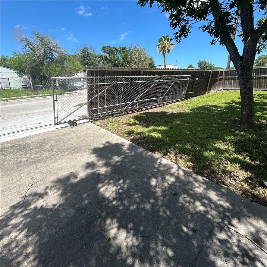 4902 Hakel Corpus Christi TX 78415
