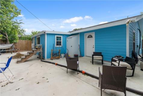 2774 Dallas Avenue Ingleside TX 78362
