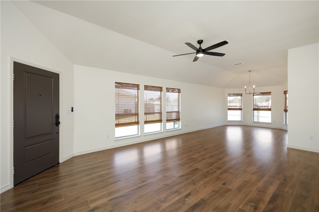 6653 Downing Street 12 Corpus Christi TX 78414