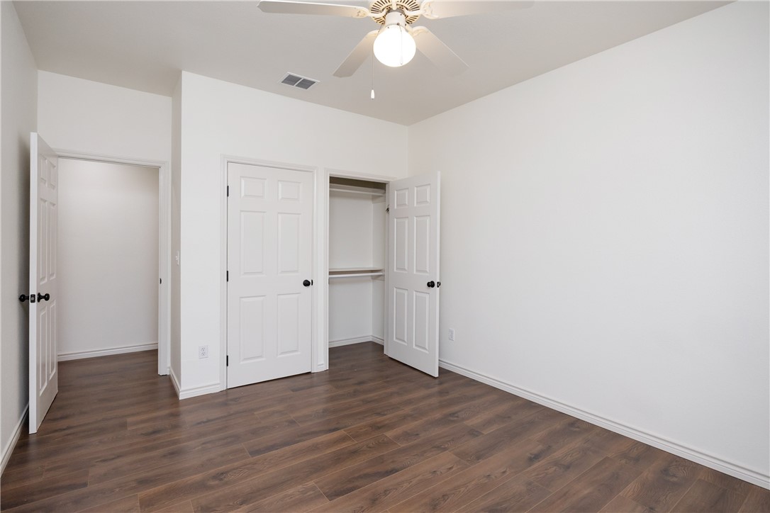 6653 Downing Street 12 Corpus Christi TX 78414