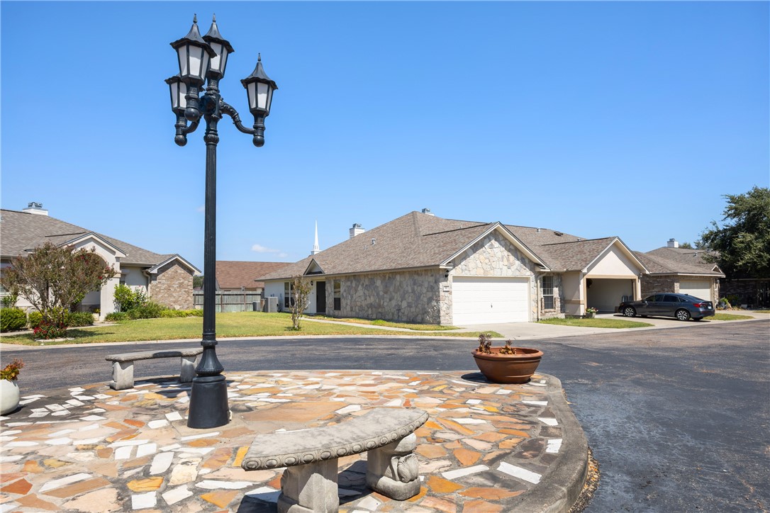 6653 Downing Street 12 Corpus Christi TX 78414