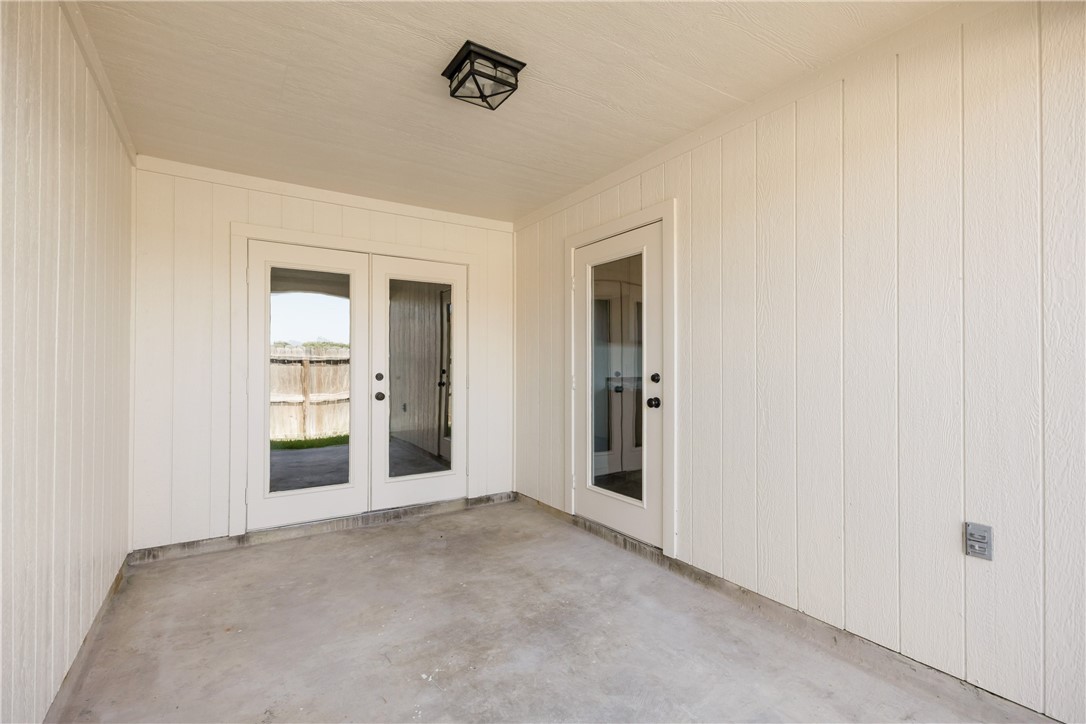 6653 Downing Street 12 Corpus Christi TX 78414