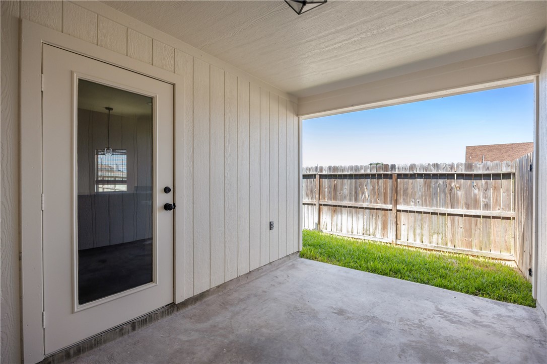 6653 Downing Street 12 Corpus Christi TX 78414