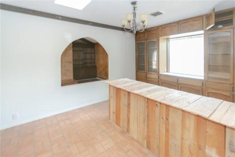 743 Retama Avenue Taft TX 78390