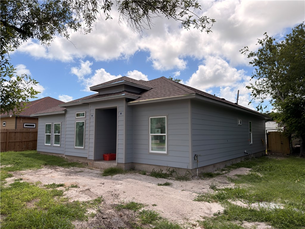 1021 Beechcraft Avenue Corpus Christi TX 78405