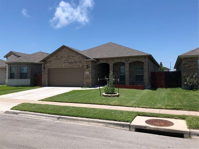 1020 Pasadena Street Portland TX 78374
