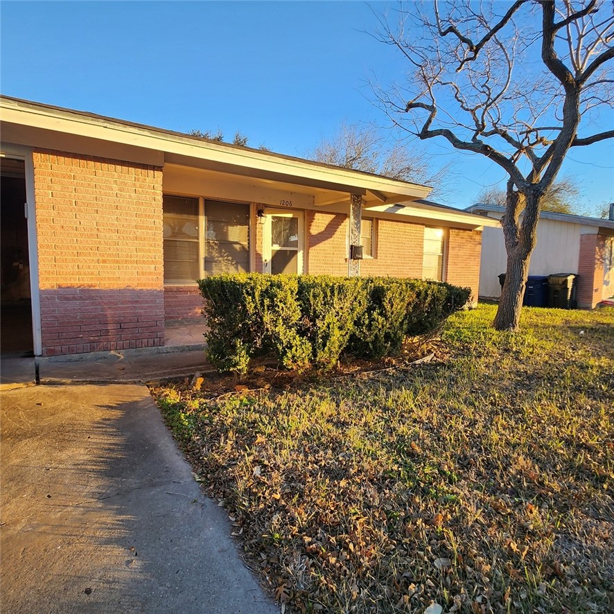 1206 Arnold Drive Corpus Christi TX 78412