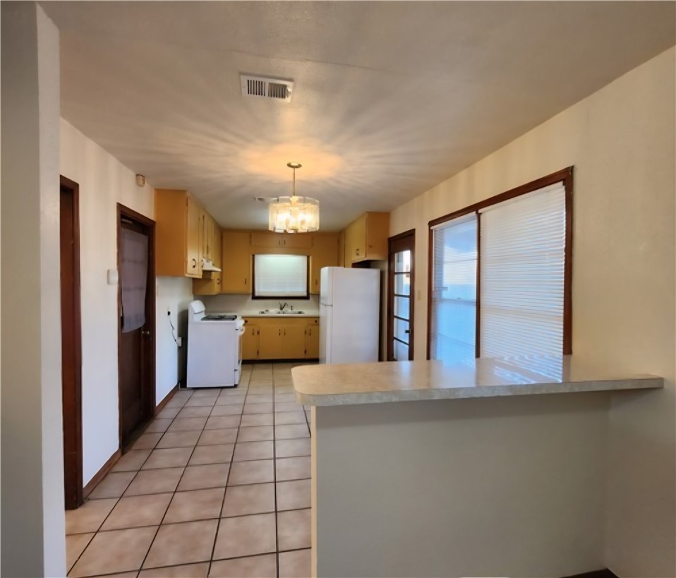 1206 Arnold Drive Corpus Christi TX 78412
