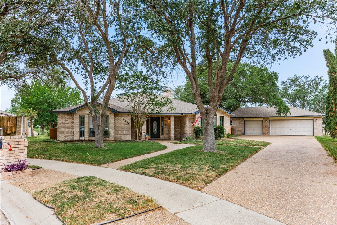 3802 Castle Knoll Drive Corpus Christi TX 78410