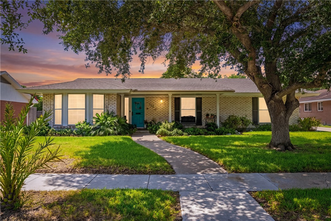 750 Burkshire Drive Corpus Christi TX 78412