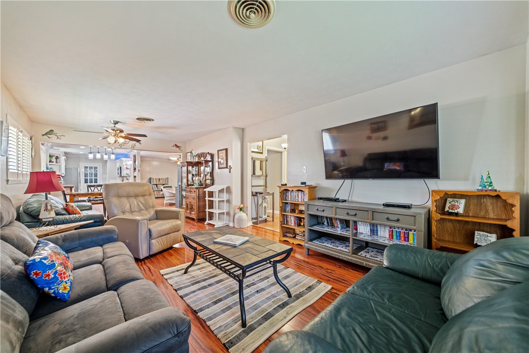 750 Burkshire Drive Corpus Christi TX 78412