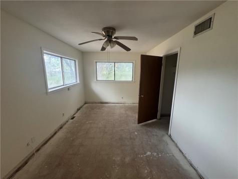 409 Taylor Falfurrias TX 78355
