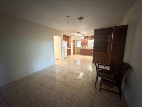 409 Taylor Falfurrias TX 78355