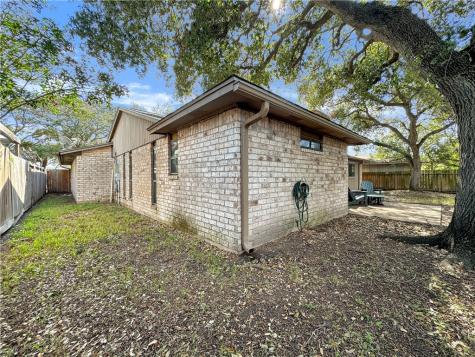 2413 Cricket Hollow Street Corpus Christi TX 78414