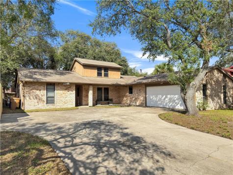 2413 Cricket Hollow Street Corpus Christi TX 78414