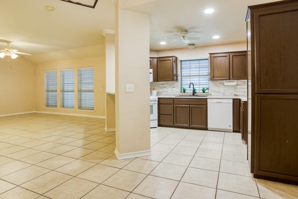 13661 Teague 6 Corpus Christi TX 78410