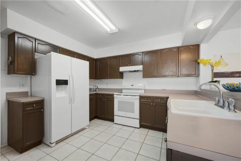 135 Santa Fe Drive Rockport TX 78382