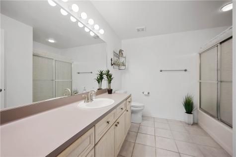 135 Santa Fe Drive Rockport TX 78382