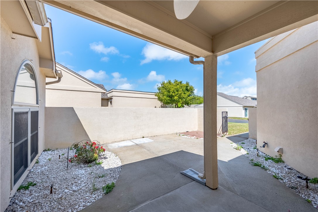135 Santa Fe Drive Rockport TX 78382