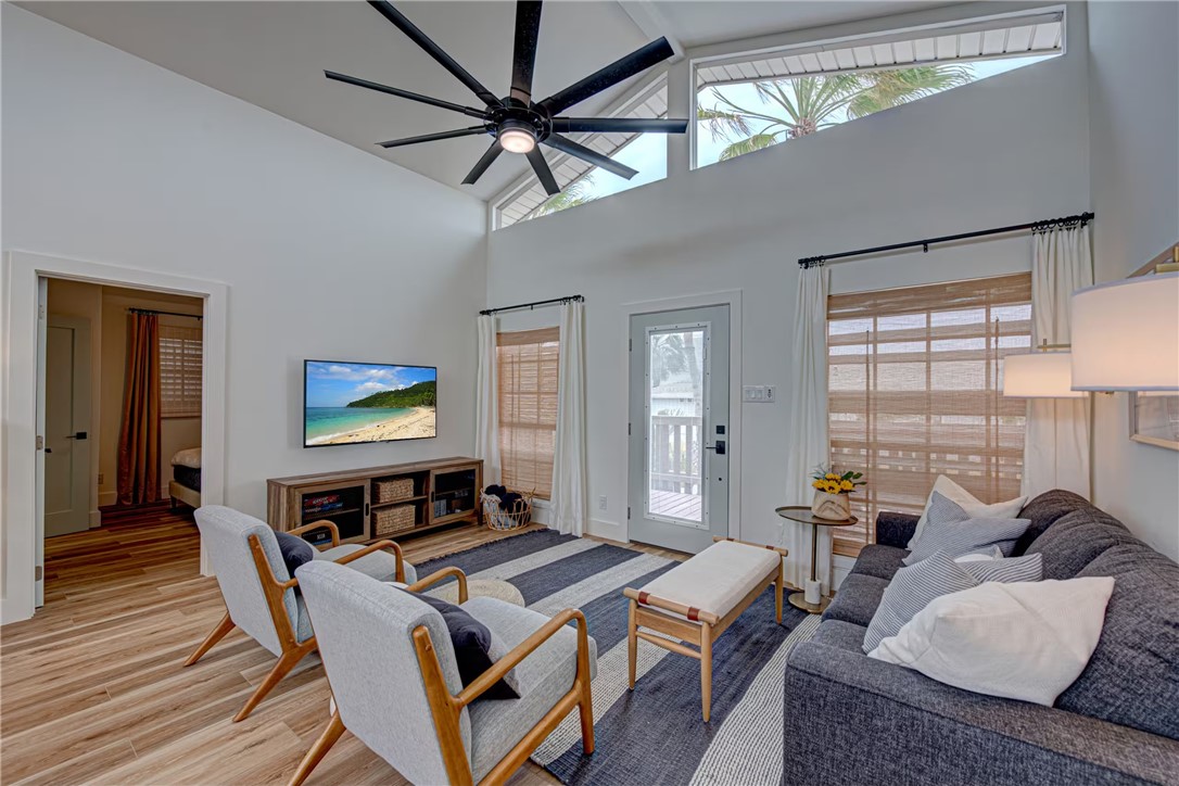310 Leslie Lane Port Aransas TX 78373