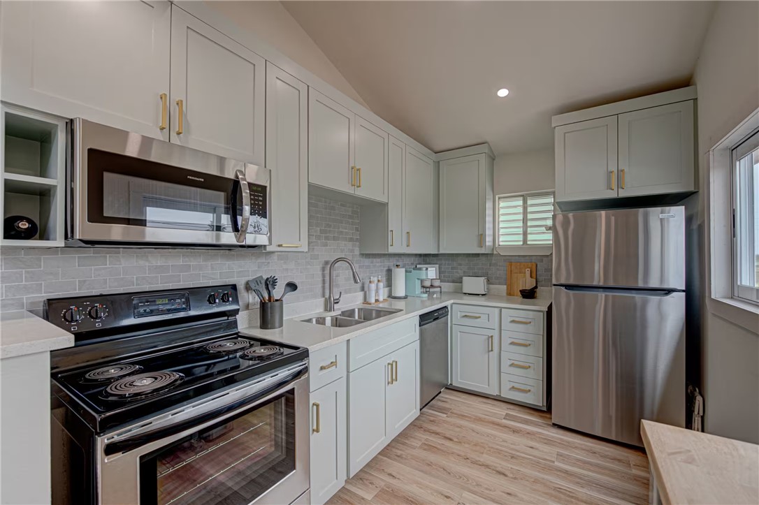 310 Leslie Lane Port Aransas TX 78373
