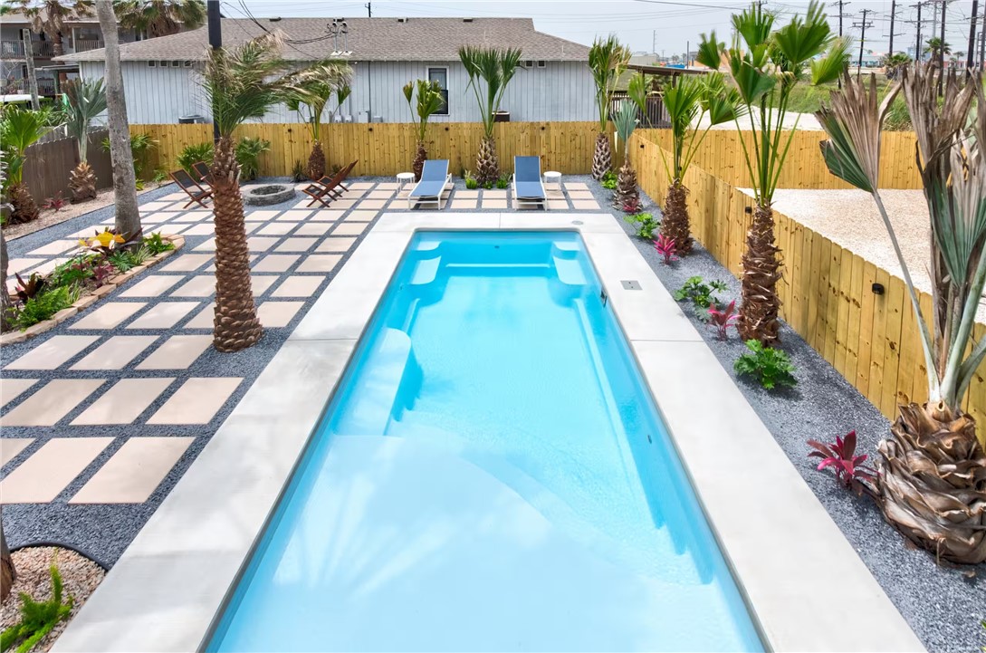 310 Leslie Lane Port Aransas TX 78373