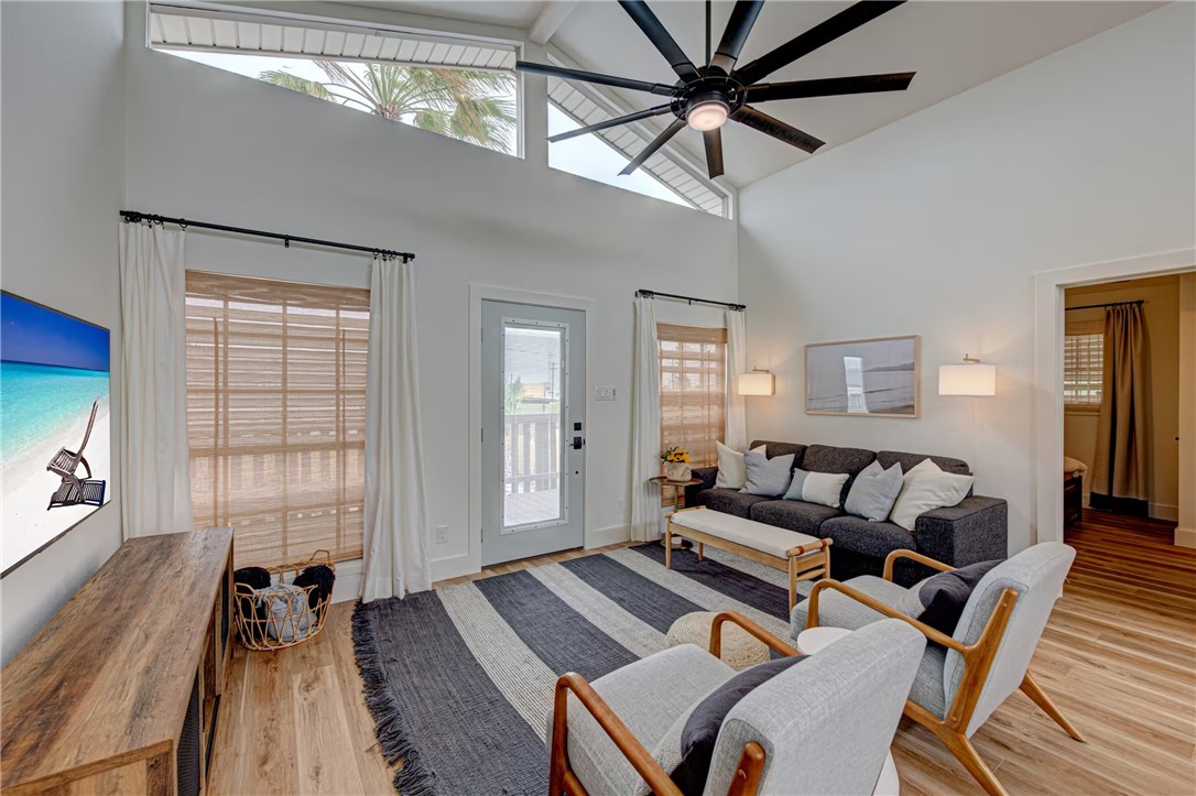 310 Leslie Lane Port Aransas TX 78373
