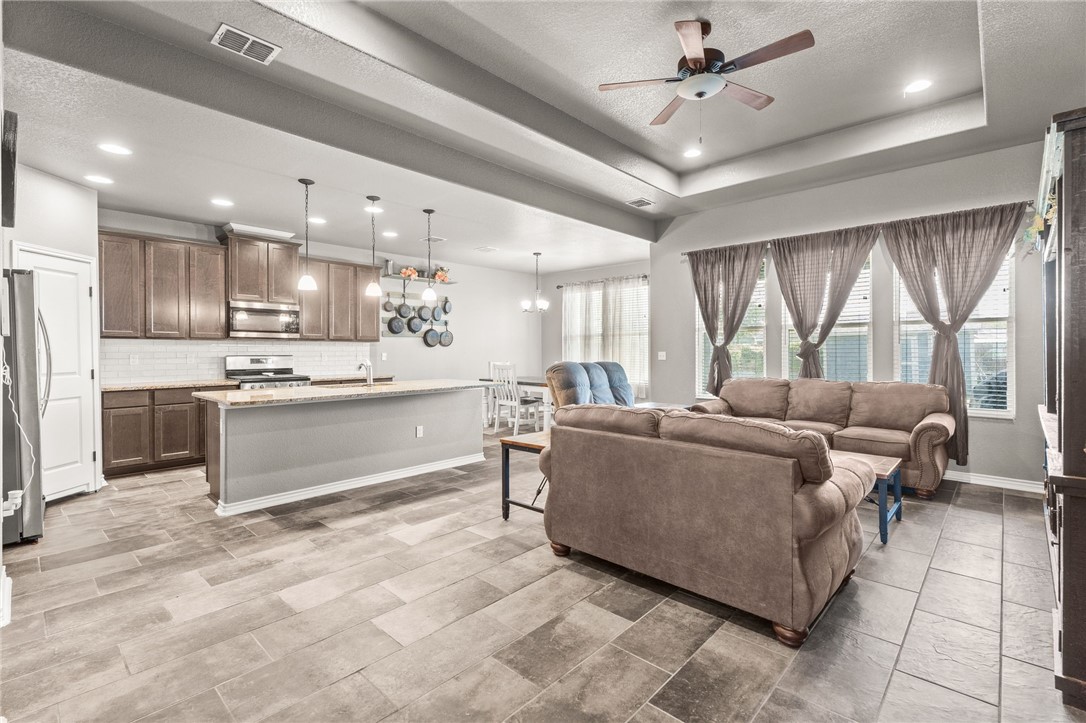 1701 Dr Ben Vela Drive Corpus Christi TX 78410