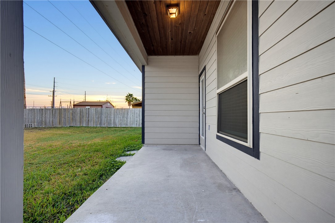 7650 Sable Creek Drive Corpus Christi TX 78414