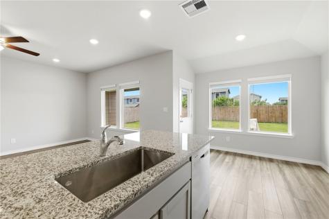 2231 Medusa Drive Portland TX 78374