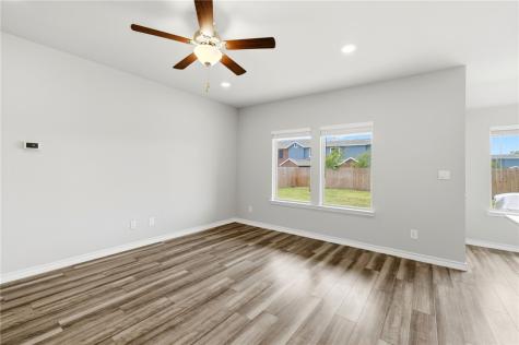 2231 Medusa Drive Portland TX 78374