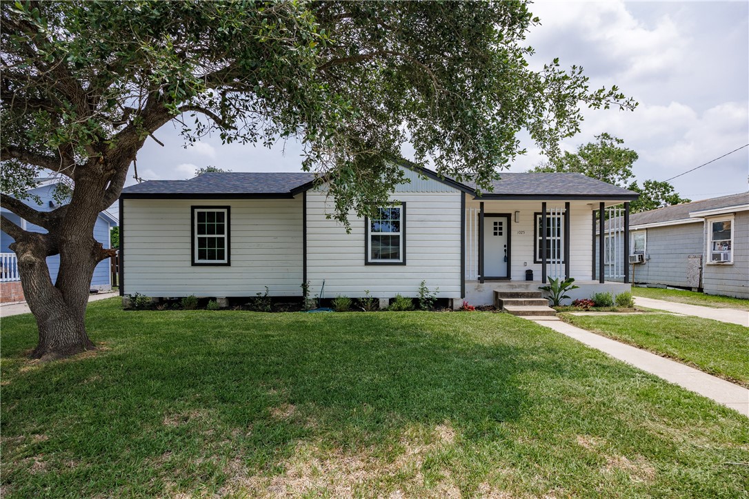 1025 Harrison Street Corpus Christi TX 78404