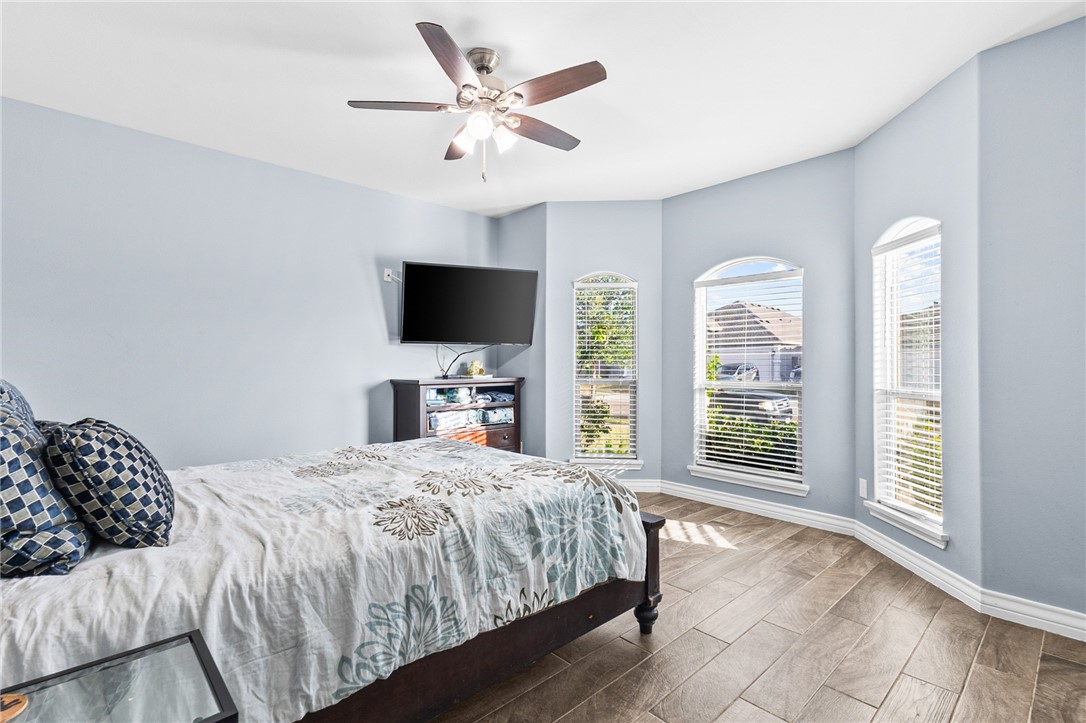 6822 Mets Court Corpus Christi TX 78414